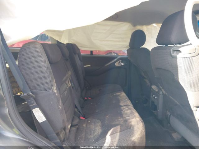 Nissan Pathfinder Se Image 12