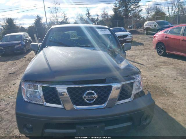 Nissan Pathfinder Se Image 3