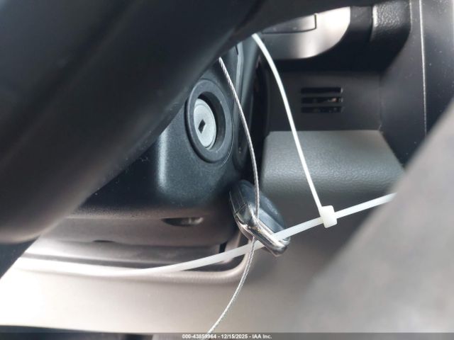 Ford F-150 Xl Image 16