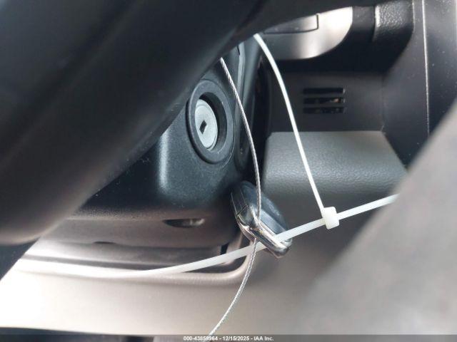 Ford F-150 Xl Image 16