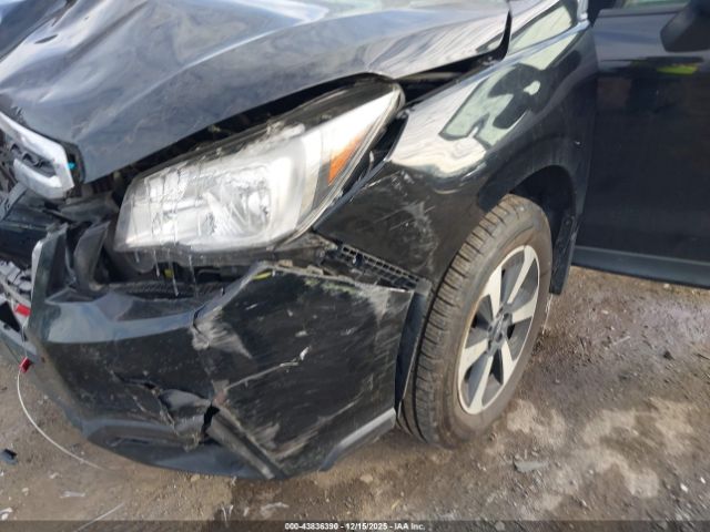 Subaru Forester 2.5i Image 8