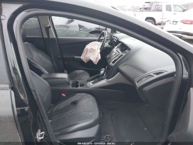 Ford Focus Se Image 12