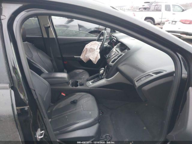 Ford Focus Se Image 12