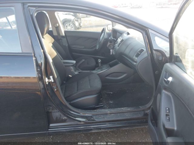 Kia Forte Lx Image 4