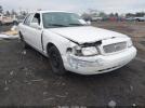 Ford Crown Victoria Image 6