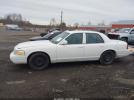 Ford Crown Victoria Image 13