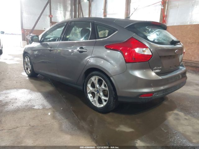 Ford Focus Titanium Image 14
