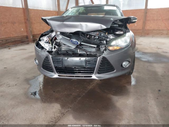 Ford Focus Titanium Image 11