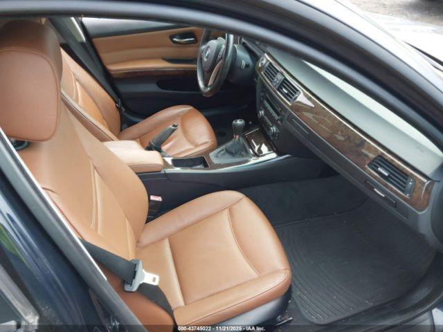 BMW 3 Series Image 13