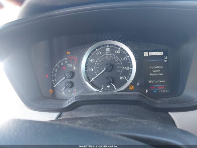 Toyota Corolla Le Image 15