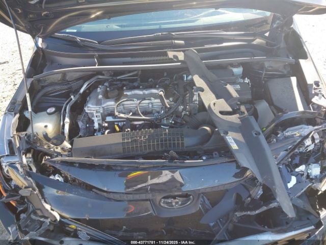 Toyota Corolla Le Image 4