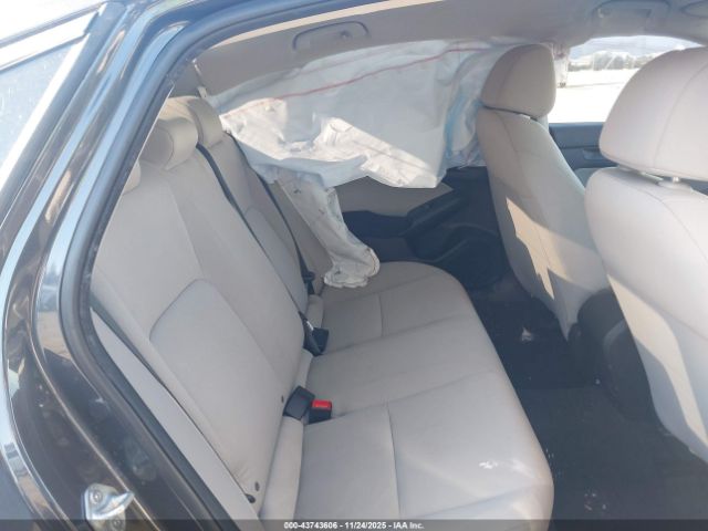 Honda Civic Lx Image 8