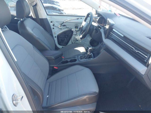 Volkswagen Jetta 1.5t Se Image 8