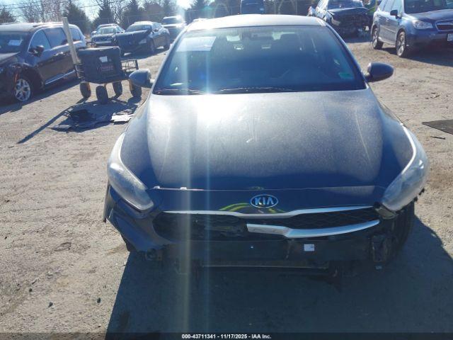 Kia Forte Fe Image 7