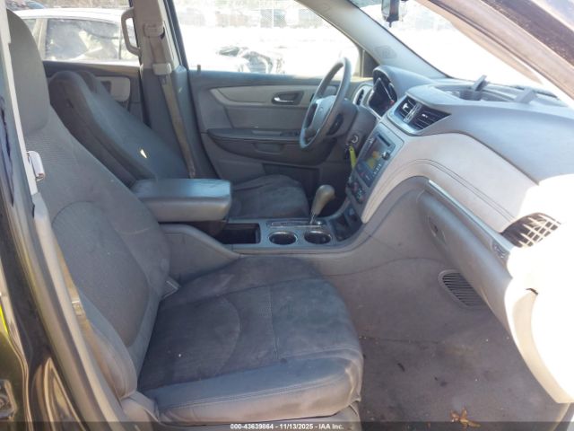 Chevrolet Traverse Ls Image 12