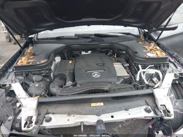 Mercedes-Benz GLC 4matic Image 16