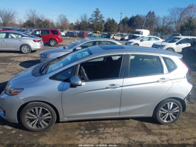 Honda Fit Ex Image 9