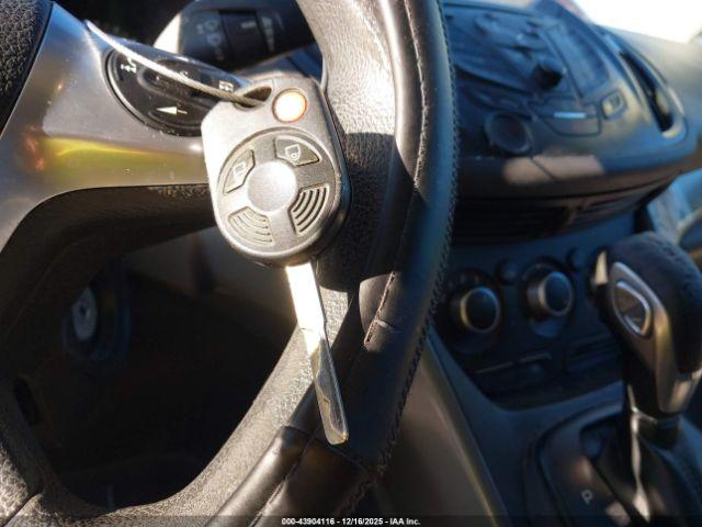 Ford Escape Se Image 11