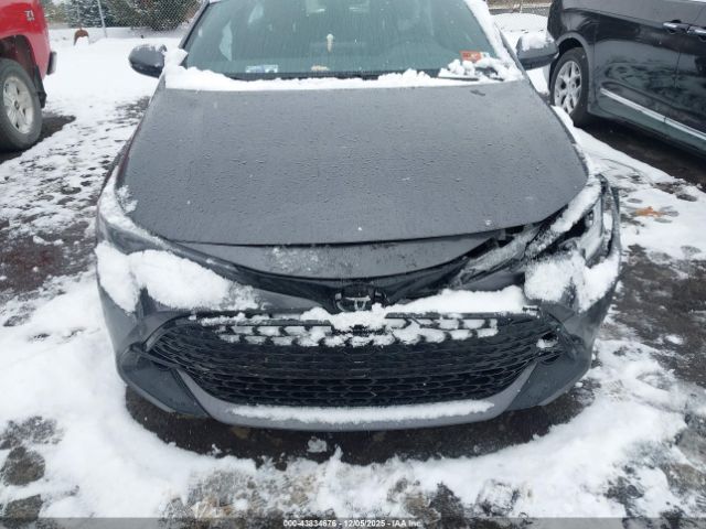 Toyota Corolla Se Image 14