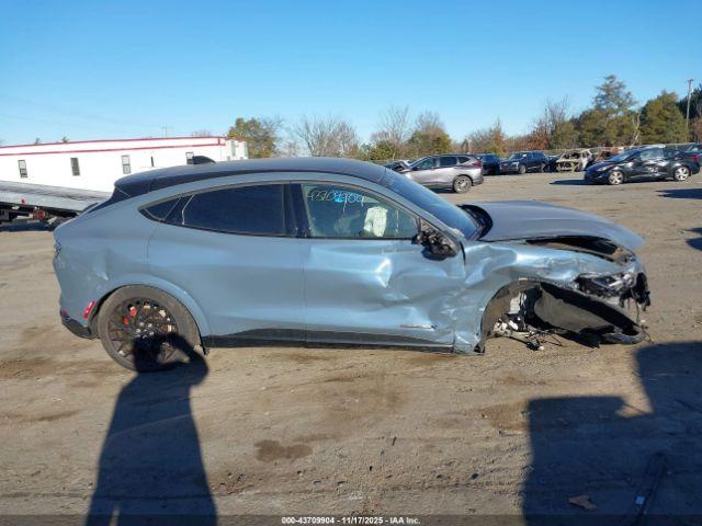 Ford Mustang Gt Image 12
