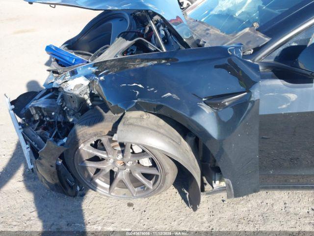 Tesla Model 3 Rear-wheel Drive Image 6