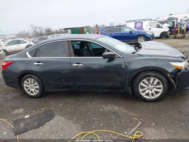 Nissan Altima 2.5 S Image 11