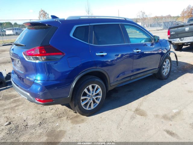 Nissan Rogue Sv Image 3