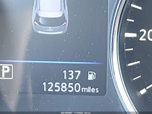 Nissan Rogue Sv Image 16