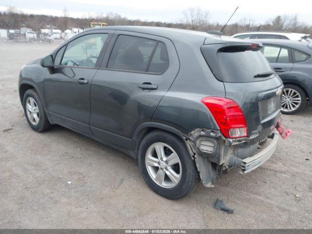 Chevrolet Trax Fwd Ls Image 11