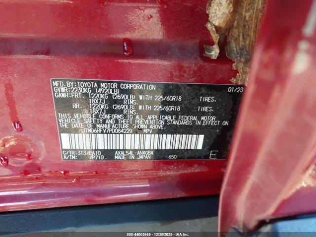 Toyota RAV4 Limited Image 9