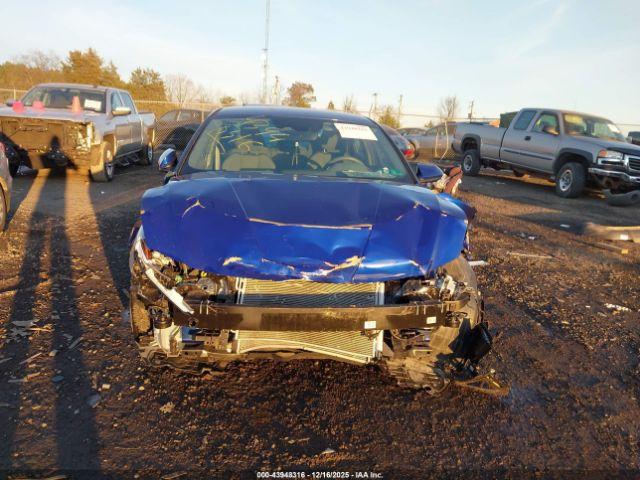 Hyundai ELANTRA Sel Image 7