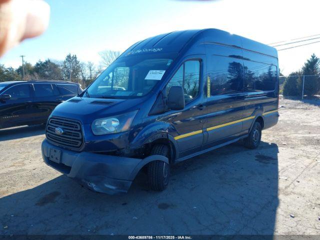 Ford Transit Image 4