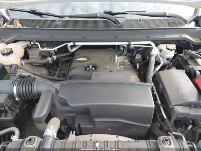 Chevrolet Colorado Wt Image 3