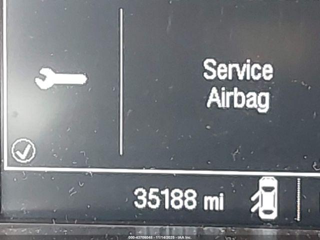 Chevrolet Colorado Wt Image 16