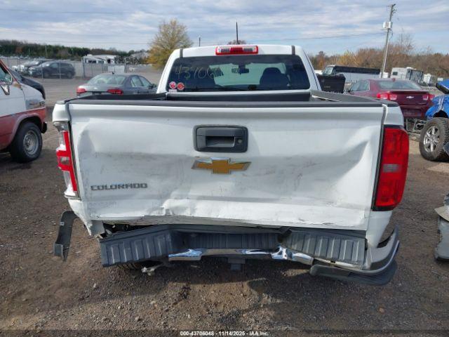 Chevrolet Colorado Wt Image 9