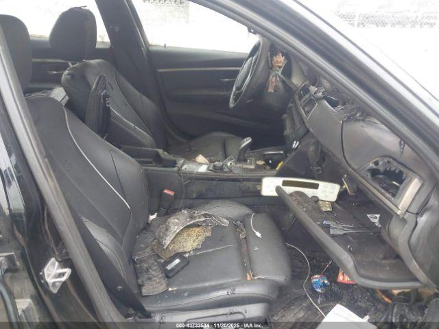 BMW 3 Series Xdrive Image 3