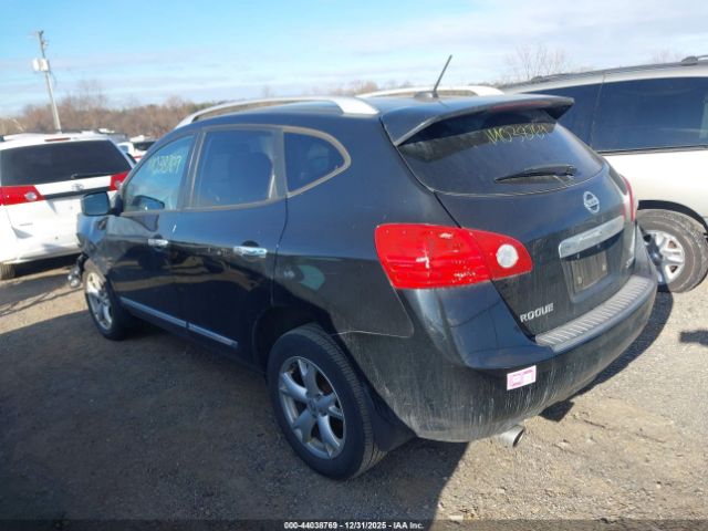 Nissan Rogue Sv Image 3