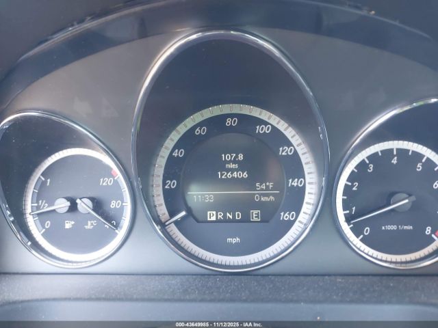 Mercedes-Benz C-Class Luxury 4matic Image 3