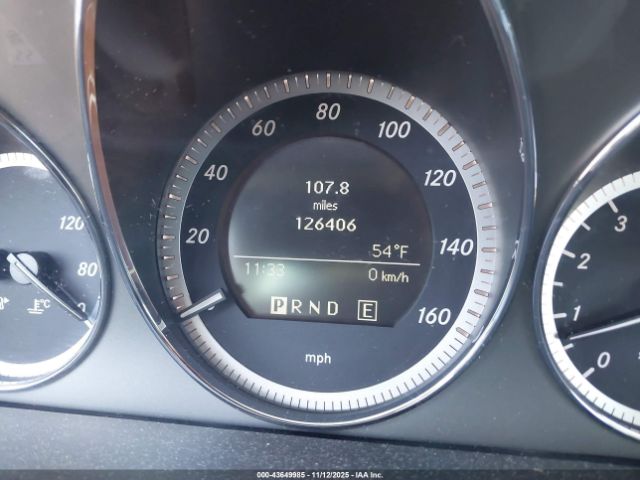 Mercedes-Benz C-Class Luxury 4matic Image 13