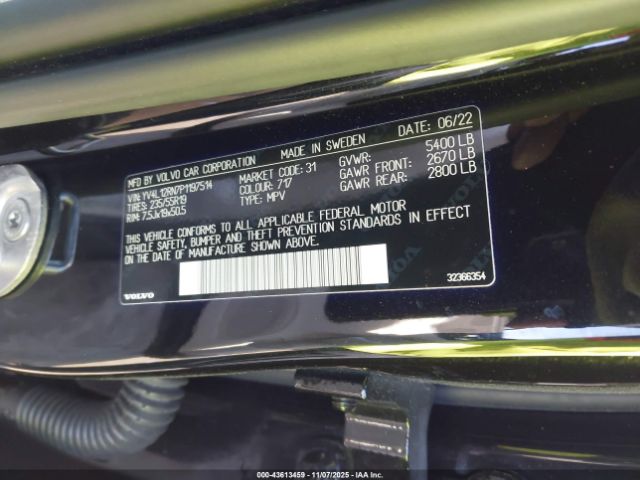 Volvo XC60 B5 Plus Bright Theme Image 6