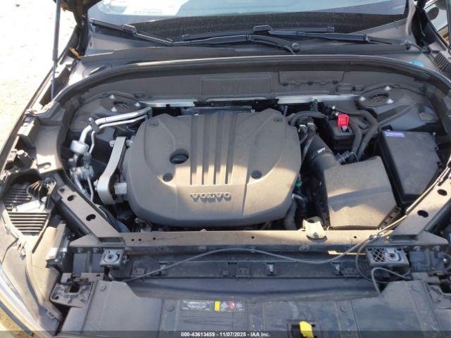 Volvo XC60 B5 Plus Bright Theme Image 3