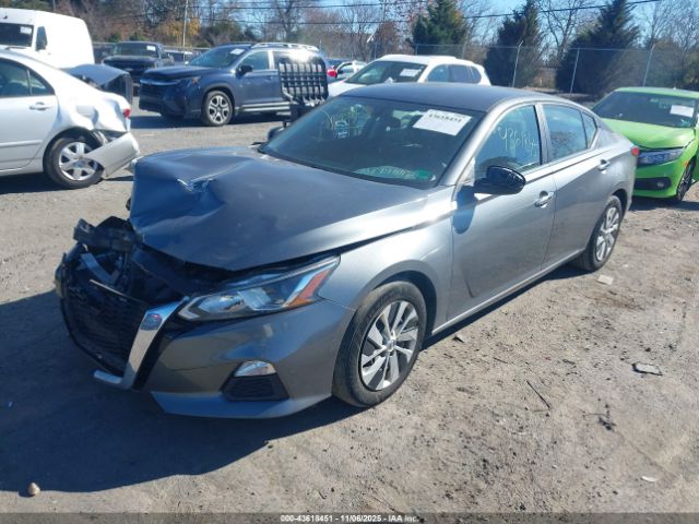 Nissan Altima 2.5 S Image 6