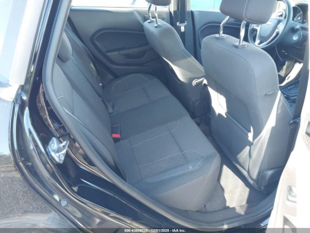 Ford Fiesta Se Image 14