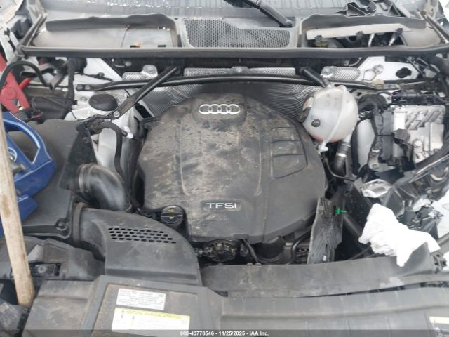 Audi Q5 45 Premium Image 14