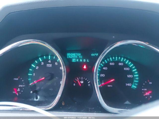 Chevrolet Traverse Ls Image 2