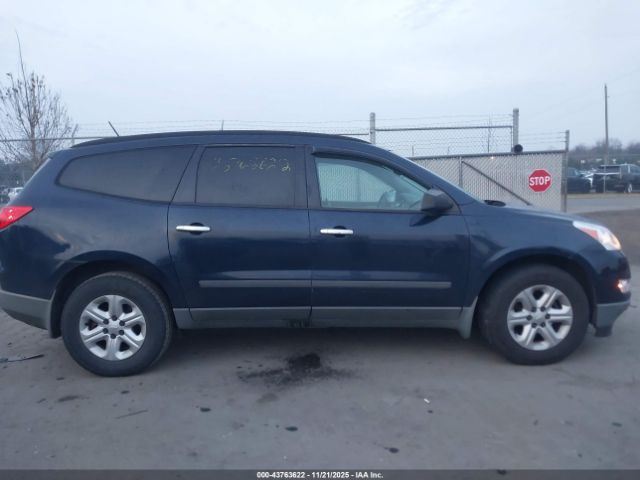Chevrolet Traverse Ls Image 14