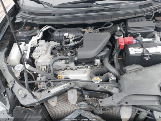 Nissan Rogue S Image 10