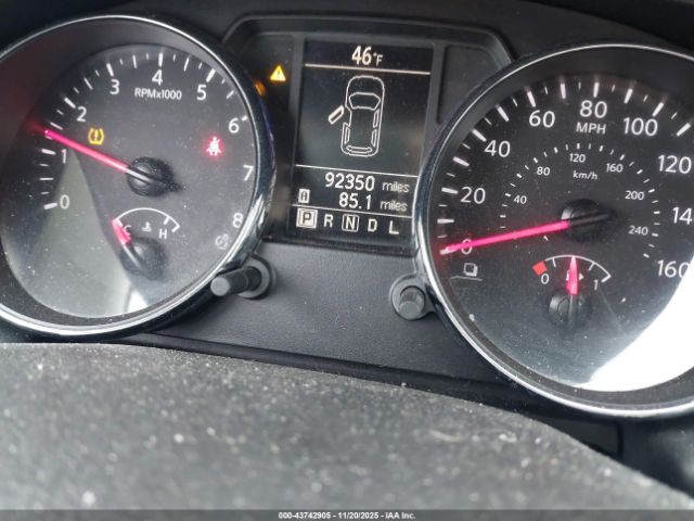 Nissan Rogue S Image 16