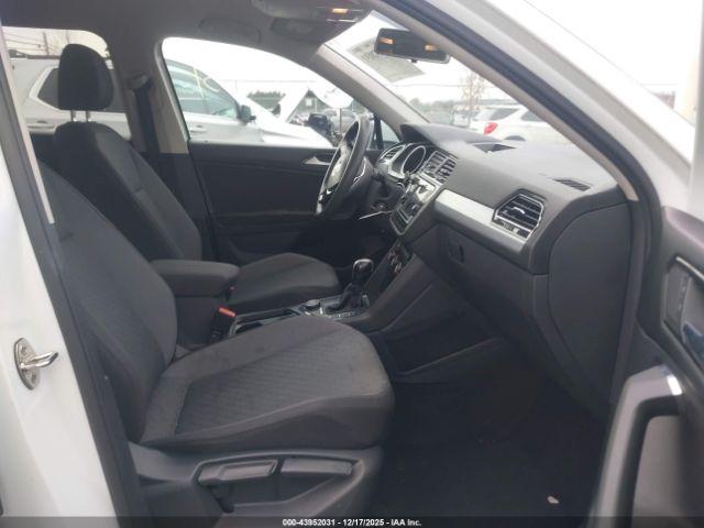 Volkswagen Tiguan 2.0t S Image 7