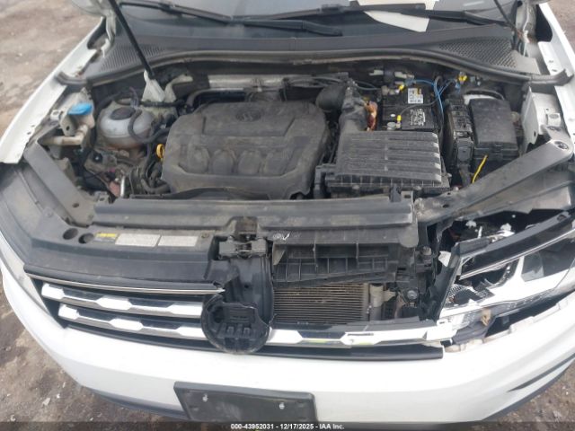Volkswagen Tiguan 2.0t S Image 13